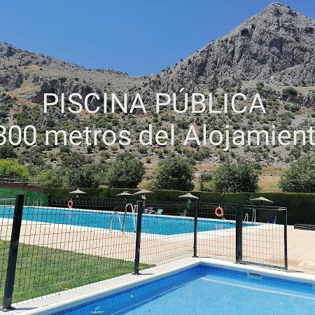 Apartamentos Buganvilla Villaluenga Del Rosario Extérieur photo