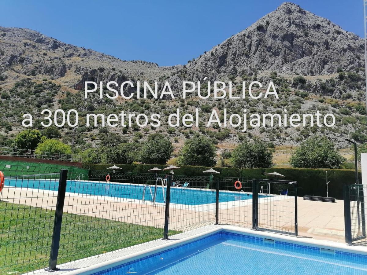 Apartamentos Buganvilla Villaluenga Del Rosario Extérieur photo